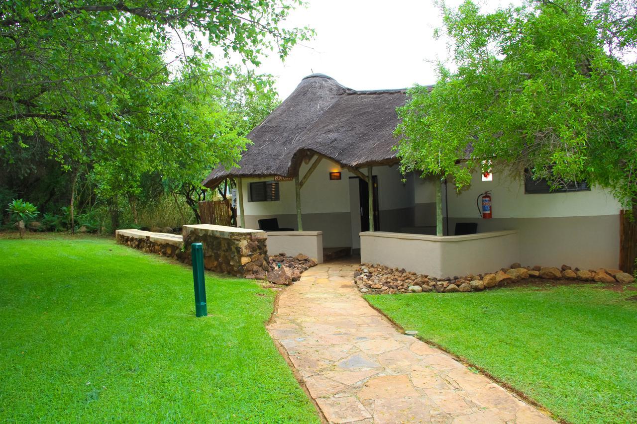 Bush Bungalows At Sun City Resort Рустенбург Екстериор снимка